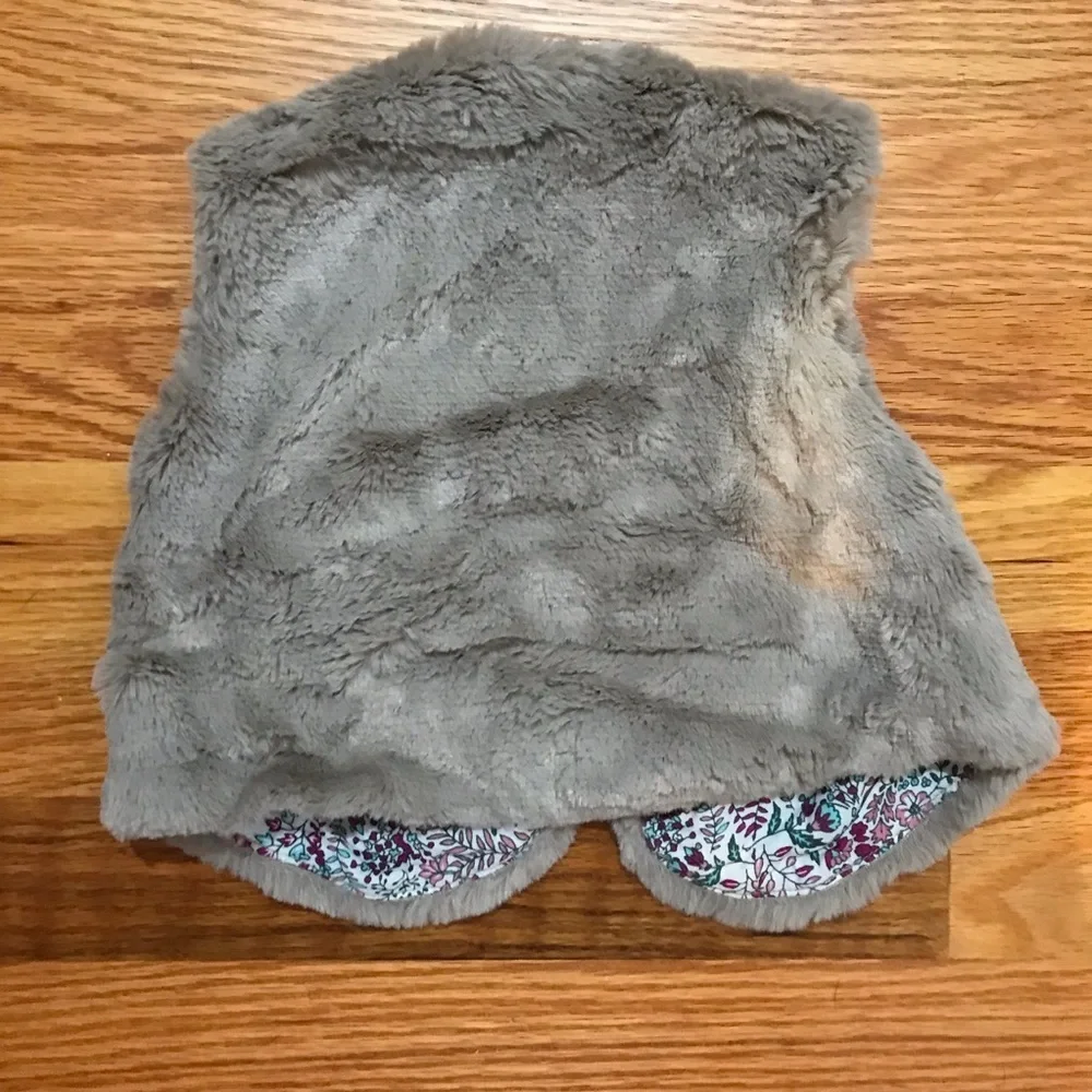 🐻 baby GAP Fur Vest